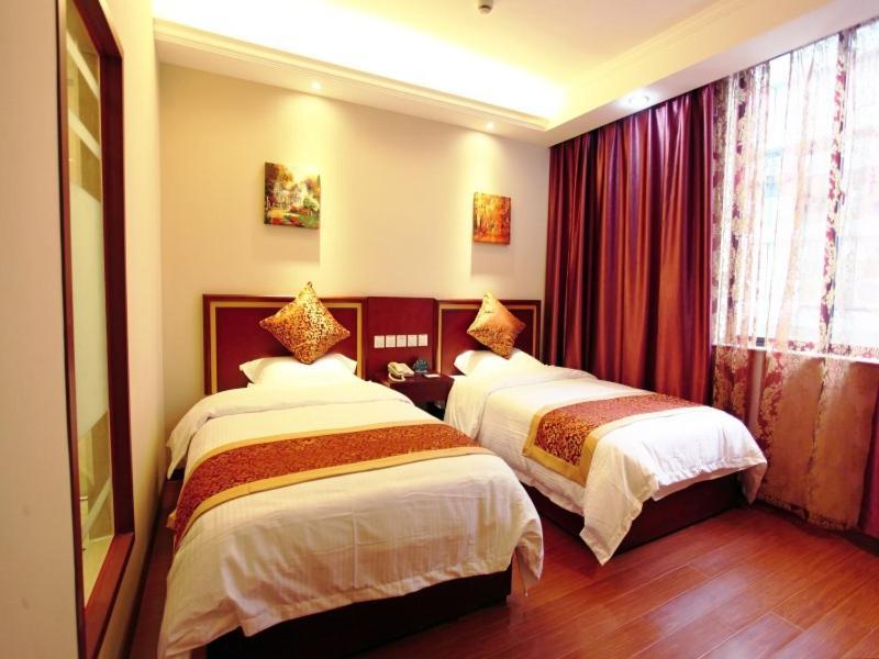 Greentree Inn Shanghai Hongqiao Metro Station Express Hotel מראה חיצוני תמונה
