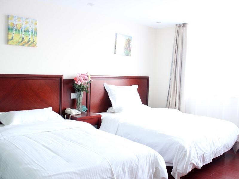 Greentree Inn Shanghai Hongqiao Metro Station Express Hotel מראה חיצוני תמונה