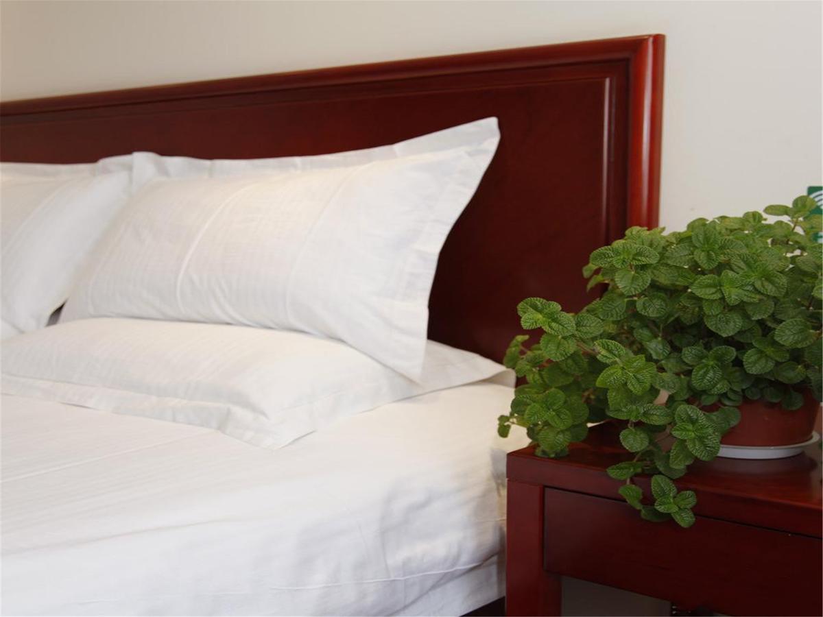 Greentree Inn Shanghai Hongqiao Metro Station Express Hotel מראה חיצוני תמונה